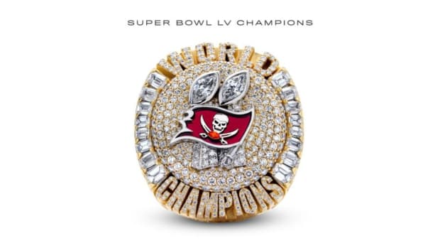 bucs-2020-super-bowl-ring